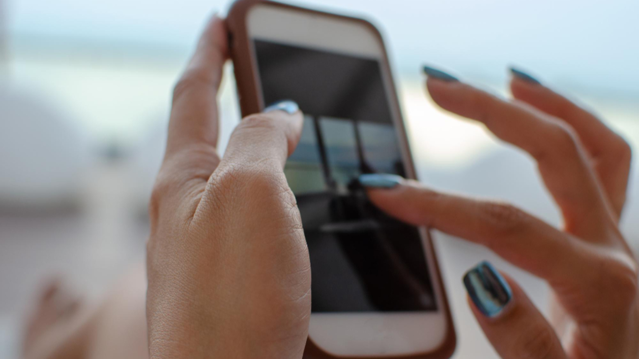 Odnowiony iPhone &ndash; czy warto kupić i na co uważać