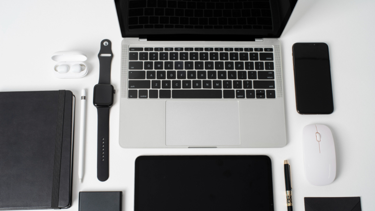 Nowy czy odnowiony sprzęt? Por&oacute;wnanie, korzyści i wyb&oacute;r