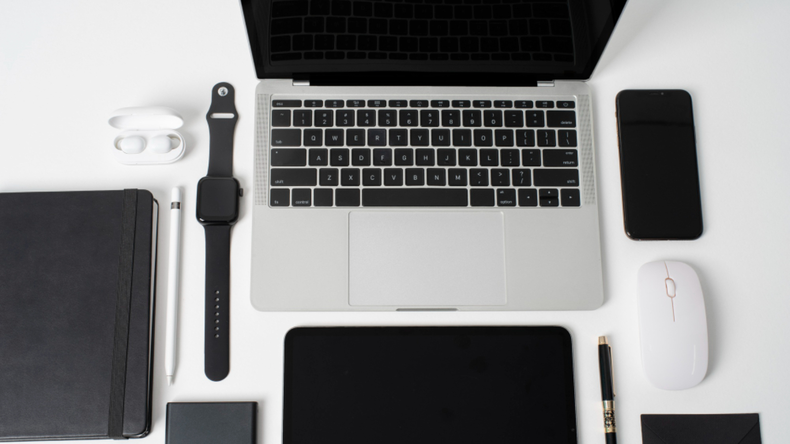 Nowy czy odnowiony sprzęt? Porównanie, korzyści i wybór